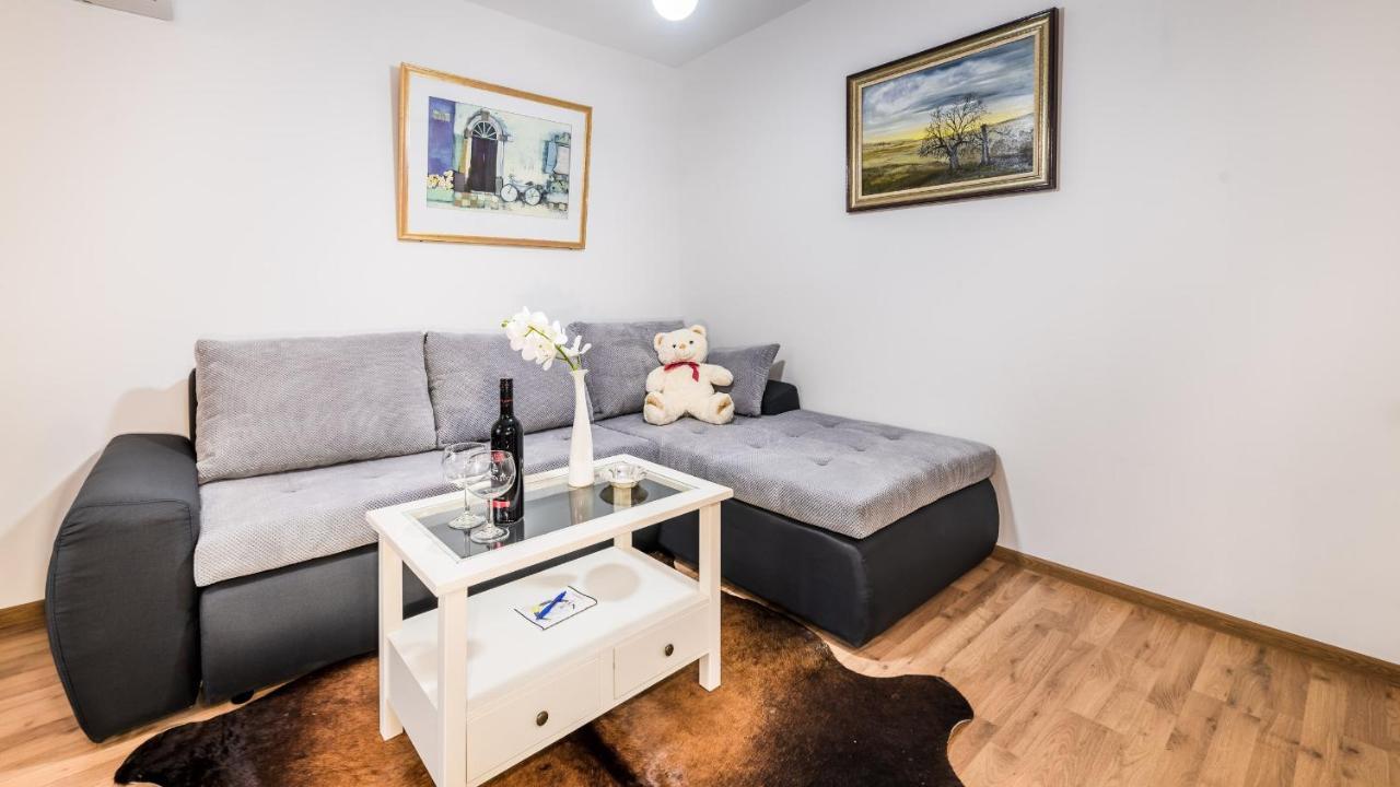 Apartment Krajinovic Zagabria Esterno foto